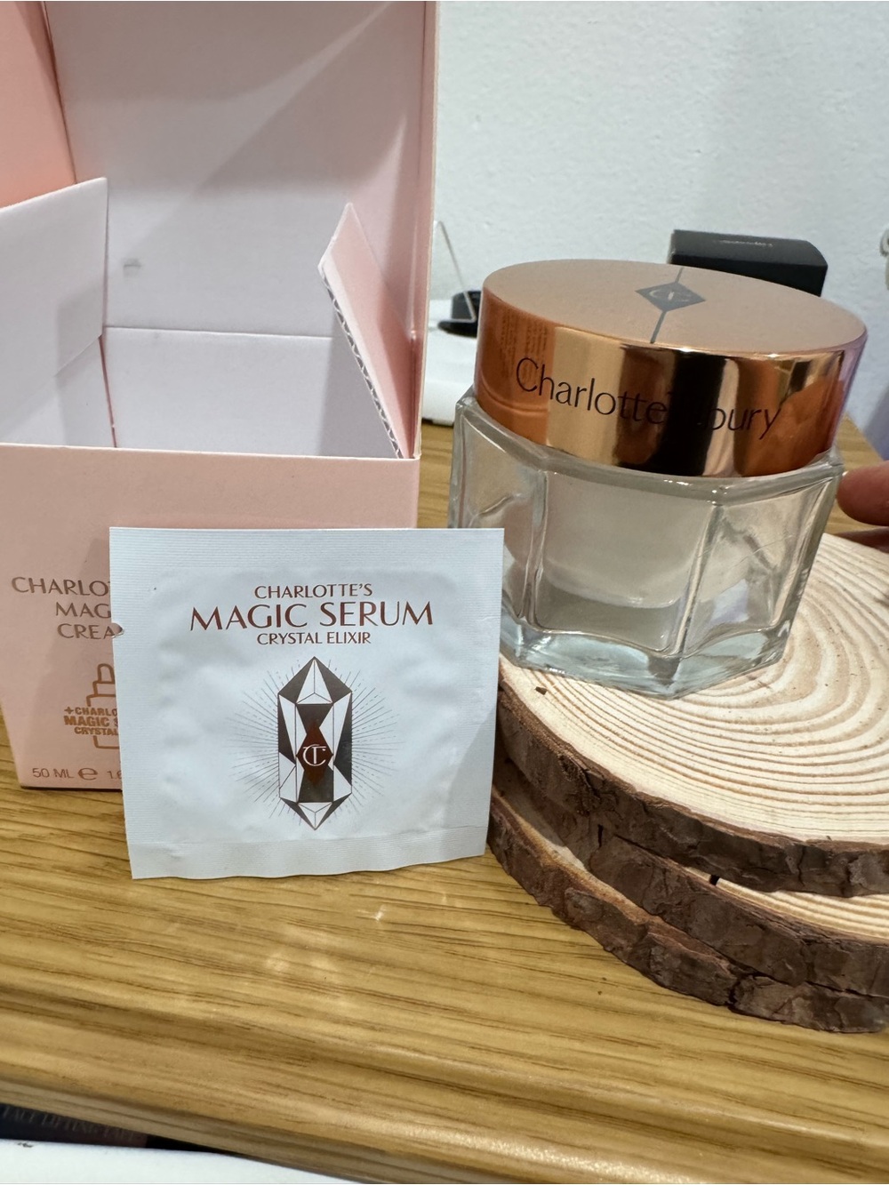 Charlotte Tilbury Magic Serum Sample & Rose Gold Jar